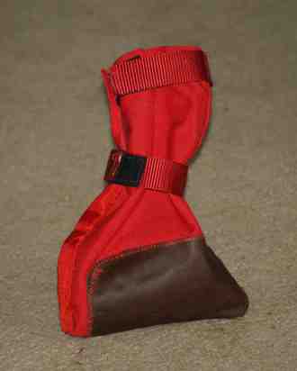 llama boot, side view